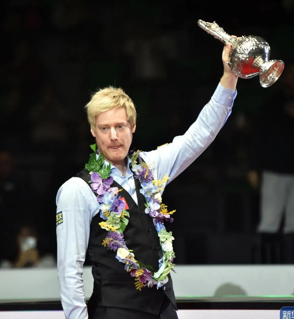 盘抢十险胜 盘抢十险胜