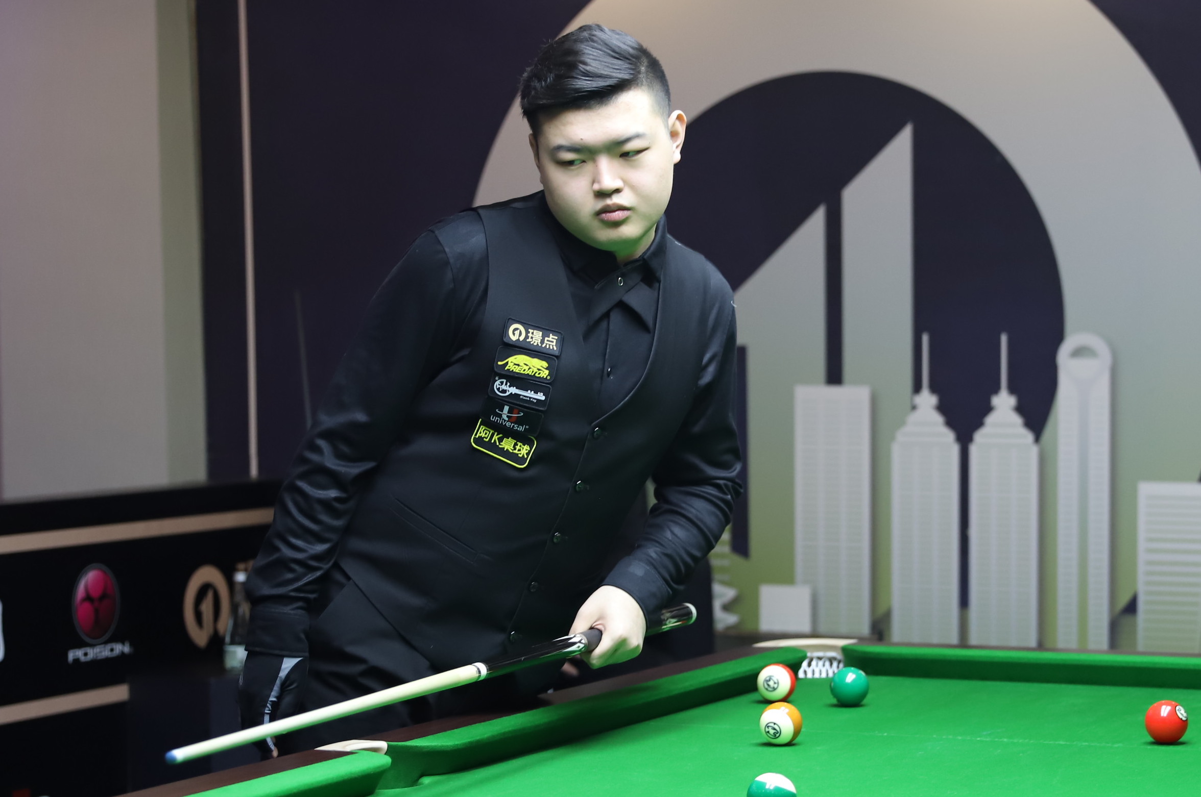 三分线外也 三分线外也